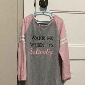 I am selling a nigjt gown for girls